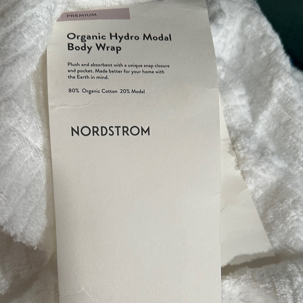 Nordstrom White Textured Robe - Picture 5 of 5